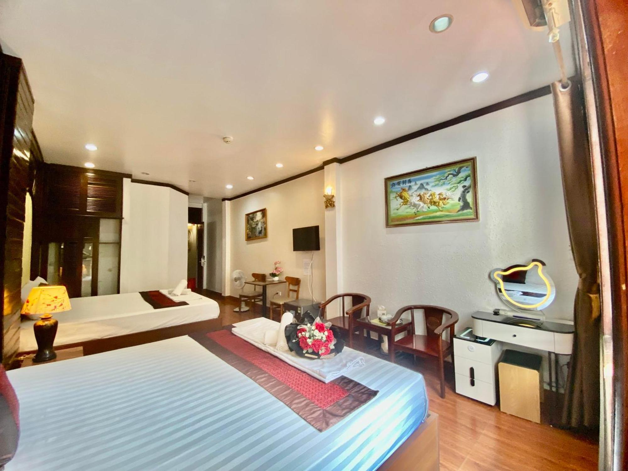 Impressive Boutique Hotel Hanoi Buitenkant foto
